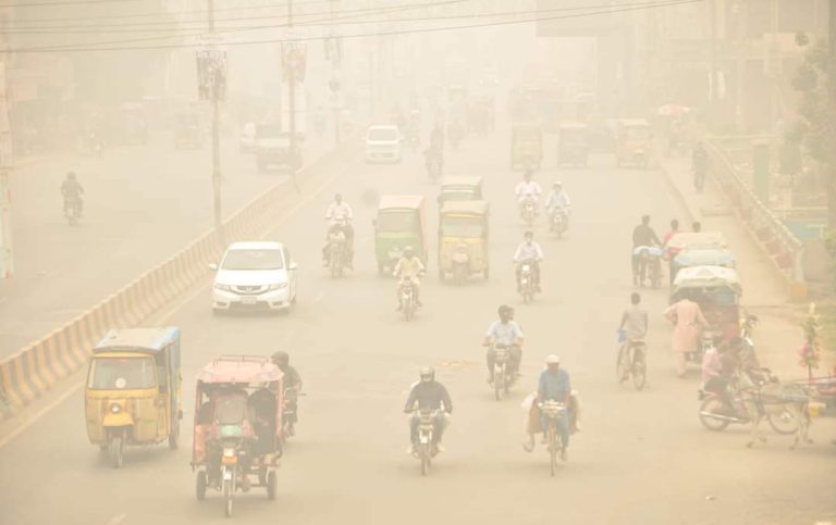 Escalating smog crises