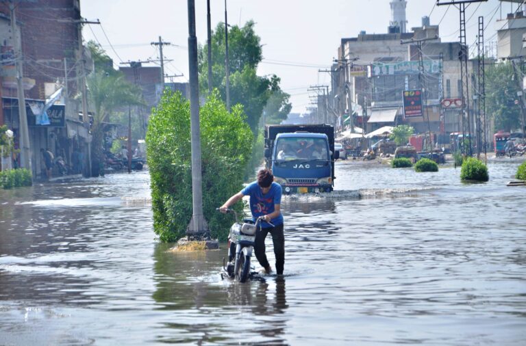 Behind the Record Rainfall Claims in Faisalabad: Mismanagement or Manipulation?